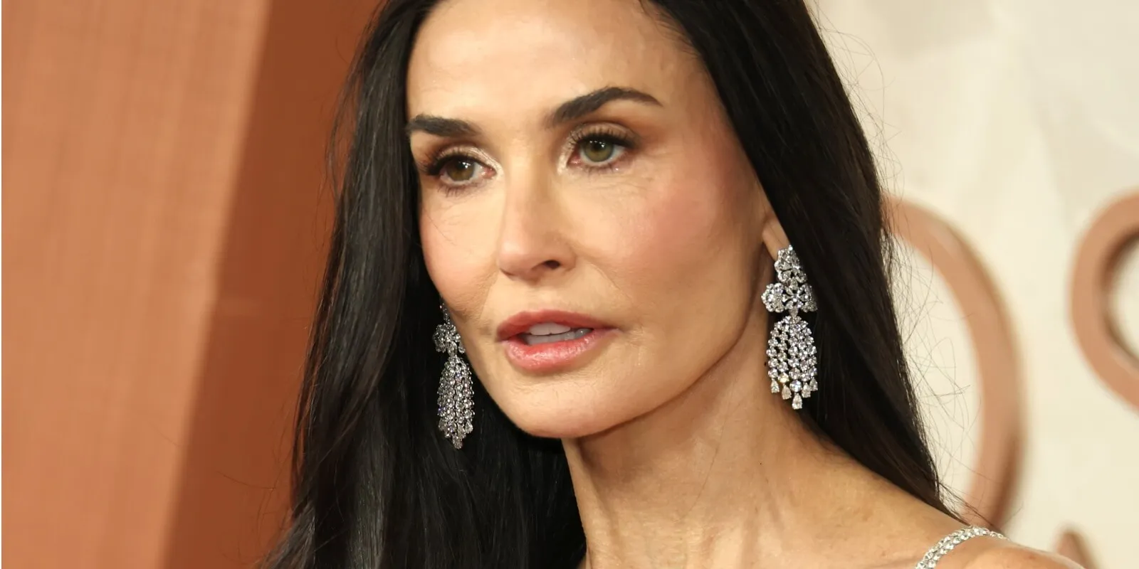 Demi Moore on the Oscars red carpet